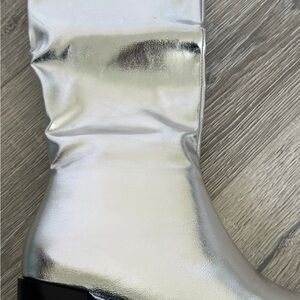 Kiss Silver Metallic Footwear